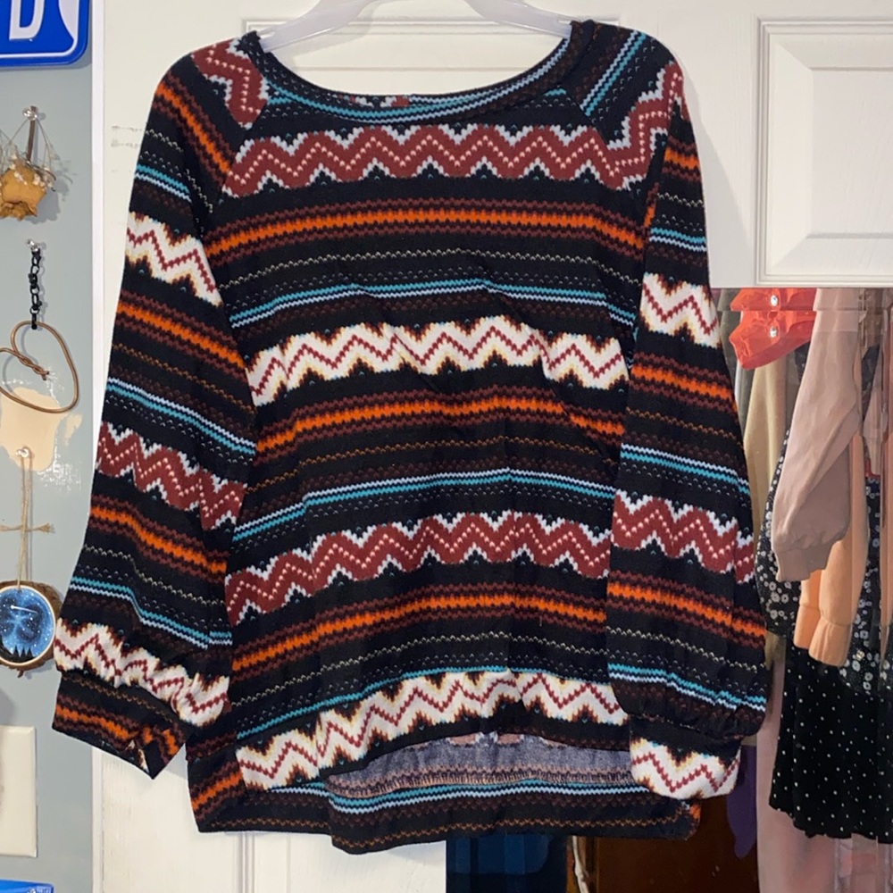 Sweet lovely Aztec pattern sweater